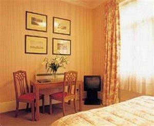 Astons 3* Londra